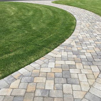 Cambridge Cobble Pavers | Morrison Gravel